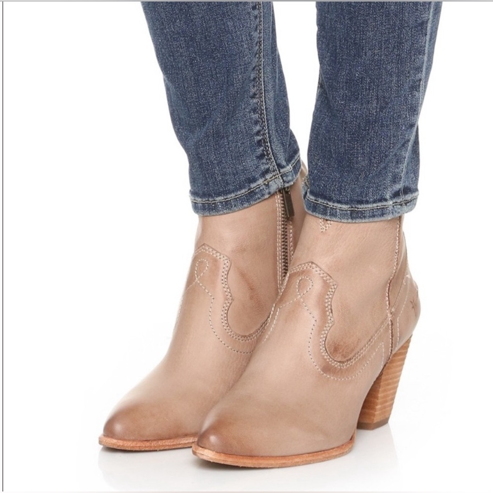 FRYE SHORT BOOTIES